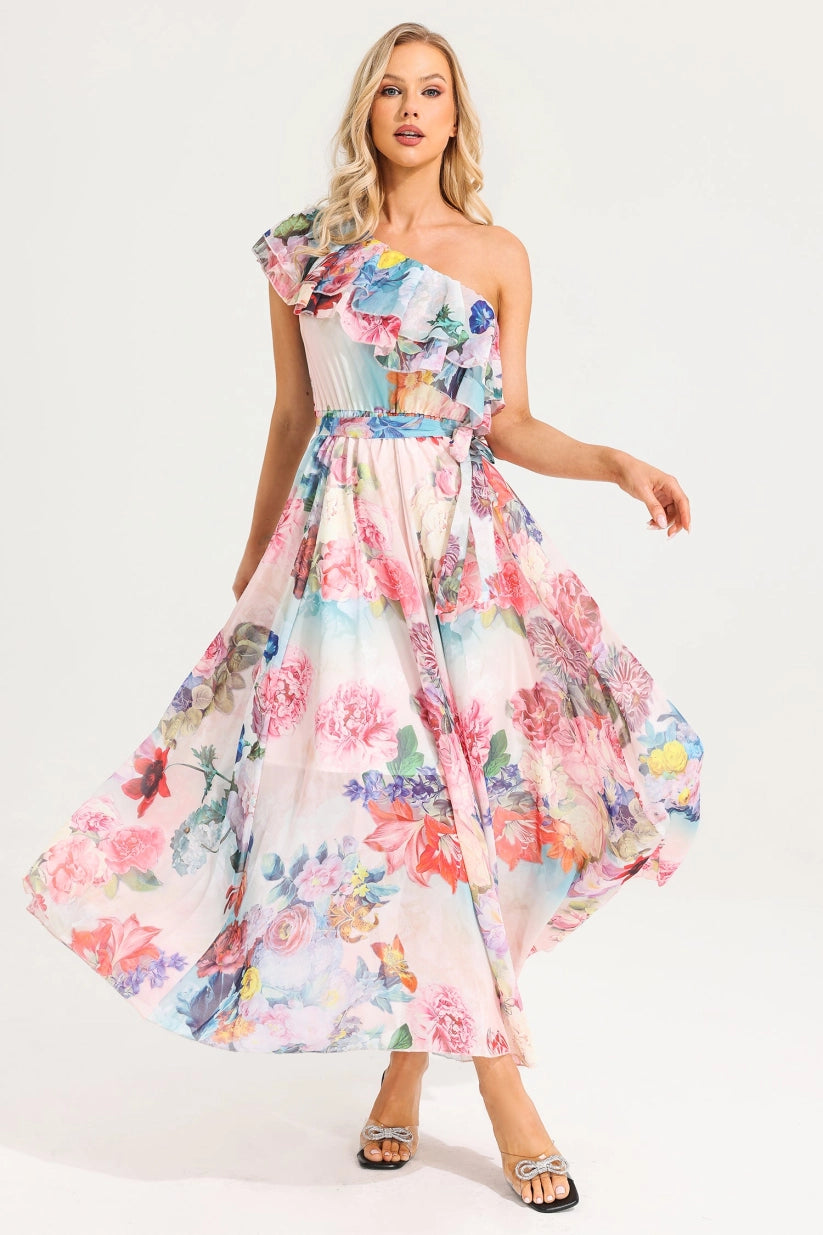 Gestreiftes Strickkleid mit Flügelärmeln