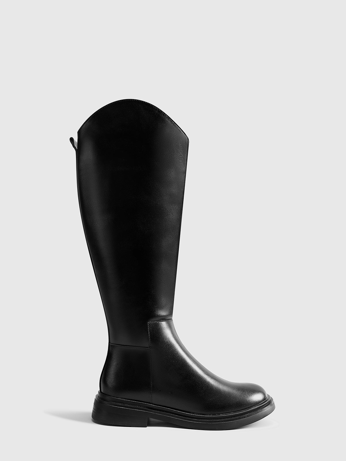 Essential Round Toe Boots
