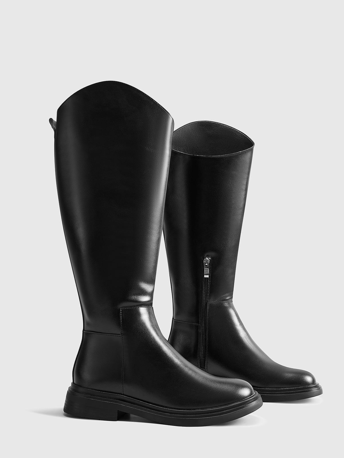 Essential Round Toe Boots